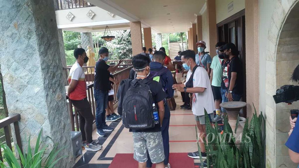 https://assetd.kompas.id/oQxKzsjxyCax-foJzN3t7X53eVc=/1024x576/filters:watermark(https://cdn-content.kompas.id/umum/kompas_main_logo.png,-16p,-13p,0)/https%3A%2F%2Fkompas.id%2Fwp-content%2Fuploads%2F2021%2F11%2F5ada611c-52b5-4d2c-8b69-0964bb67c4ac_jpeg.jpg