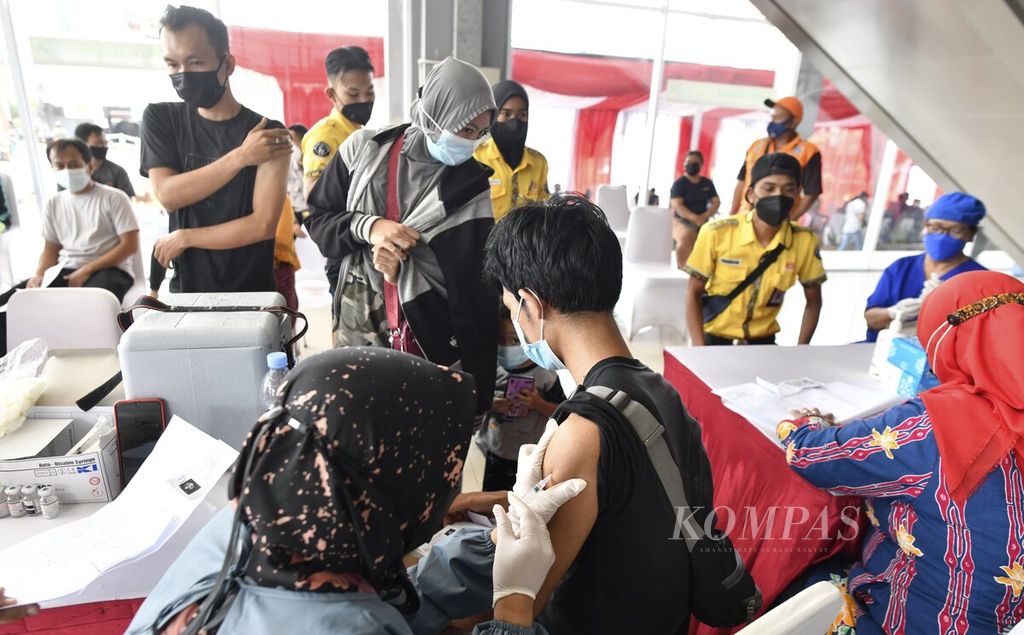 https://assetd.kompas.id/obDugkI0VUWVaqYhtvIb-a-Rlsc=/1024x635/filters:watermark(https://cdn-content.kompas.id/umum/kompas_main_logo.png,-16p,-13p,0)/https%3A%2F%2Fkompas.id%2Fwp-content%2Fuploads%2F2021%2F08%2F36362450-f7f2-403f-ae2a-b8054b70a729_jpg.jpg