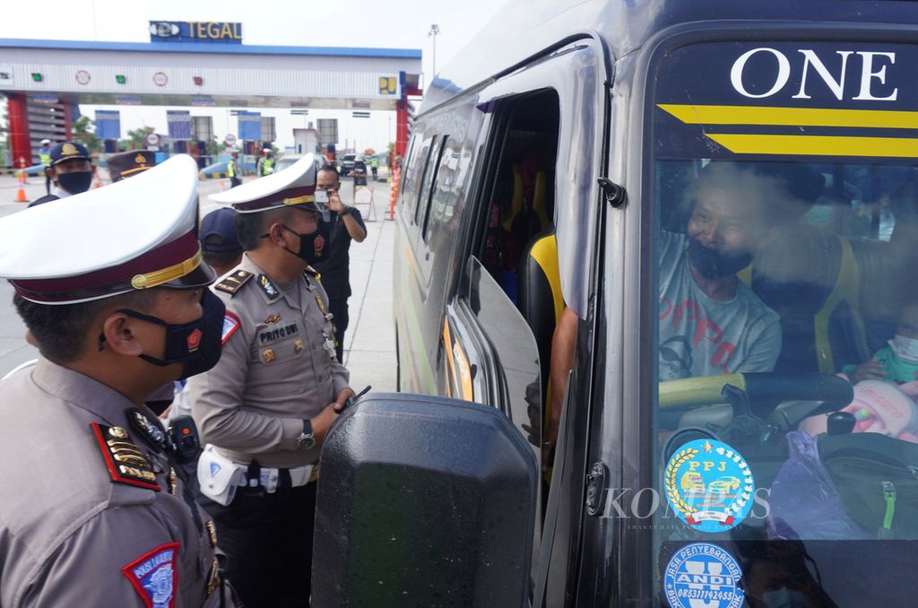 https://assetd.kompas.id/od6c9_gOOHJaGrBKgVUAk0HEJmc=/1024x678/filters:watermark(https://cdn-content.kompas.id/umum/kompas_main_logo.png,-16p,-13p,0)/https%3A%2F%2Fkompas.id%2Fwp-content%2Fuploads%2F2021%2F05%2Fc6e6db94-dc7e-41fe-a186-955cd706d03d_jpg.jpg