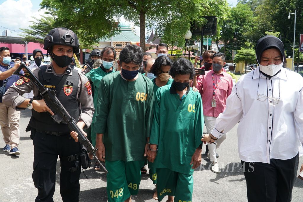 https://assetd.kompas.id/ofe29akvs0AdCNfI7n6eksH69Uo=/1024x683/filters:watermark(https://cdn-content.kompas.id/umum/kompas_main_logo.png,-16p,-13p,0)/https%3A%2F%2Fkompas.id%2Fwp-content%2Fuploads%2F2021%2F11%2Fc3ff0781-dd99-4d31-9d02-0989f8ede6a6_JPG.jpg