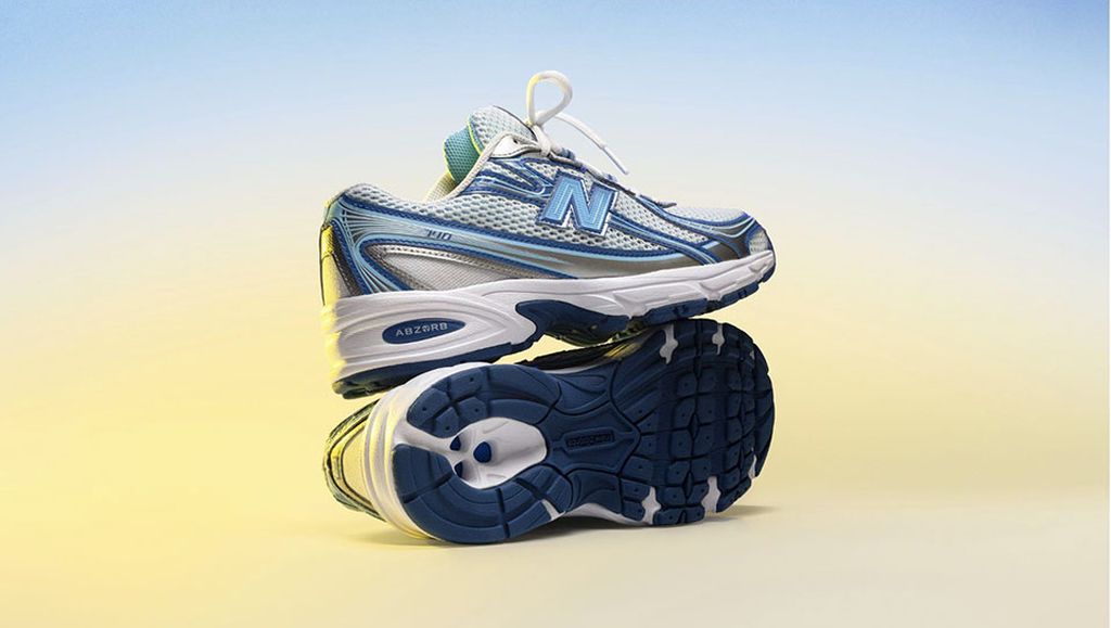 New Balance 740