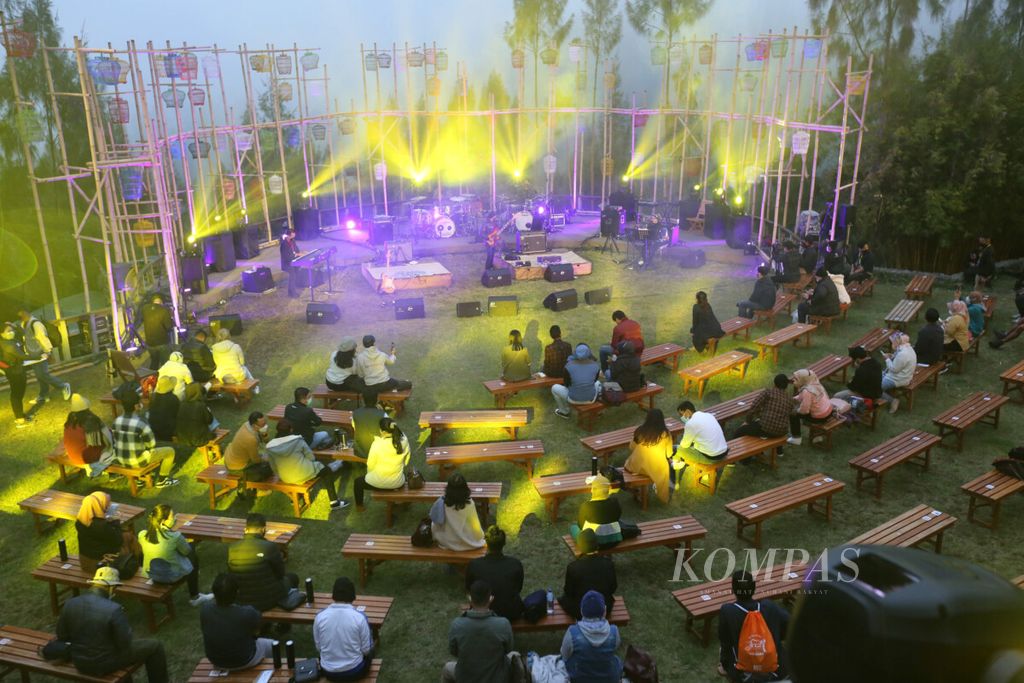 https://assetd.kompas.id/pBDcfBGKmp5j3BFnDT5ueTKENpU=/1024x683/filters:watermark(https://cdn-content.kompas.id/umum/kompas_main_logo.png,-16p,-13p,0)/https%3A%2F%2Fkompas.id%2Fwp-content%2Fuploads%2F2021%2F09%2F20210925RZF60_1632584325.jpg