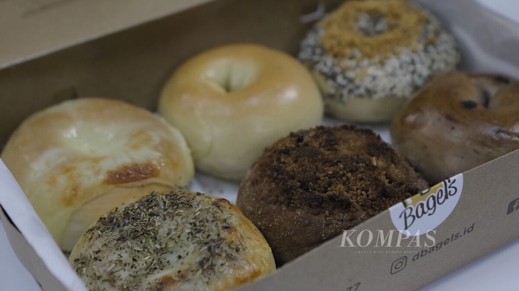 https://assetd.kompas.id/pNyxwhSKEyffjVF9X0mo14Cehks=/1024x575/filters:watermark(https://cdn-content.kompas.id/umum/kompas_main_logo.png,-16p,-13p,0)/https%3A%2F%2Fkompas.id%2Fwp-content%2Fuploads%2F2021%2F09%2F99778bdb-cac9-46ec-9933-f21d21349b2d_jpg.jpg