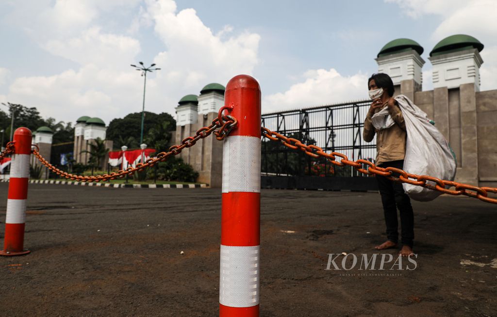 https://assetd.kompas.id/pOVYzehxcx-w8dQTqk1wp6y1n9A=/1024x654/filters:watermark(https://cdn-content.kompas.id/umum/kompas_main_logo.png,-16p,-13p,0)/https%3A%2F%2Fkompas.id%2Fwp-content%2Fuploads%2F2021%2F08%2Fc35a4cc9-0c92-401f-bb0a-7bf717294d89_jpg.jpg