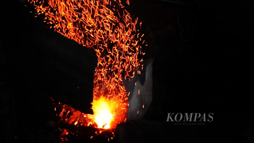 https://assetd.kompas.id/pmFSvYEgtKqjAsOGdibPNQHFkIM=/1024x576/filters:watermark(https://cdn-content.kompas.id/umum/kompas_main_logo.png,-16p,-13p,0)/https%3A%2F%2Fkompas.id%2Fwp-content%2Fuploads%2F2021%2F03%2FIMG_1936_1616400135.jpg