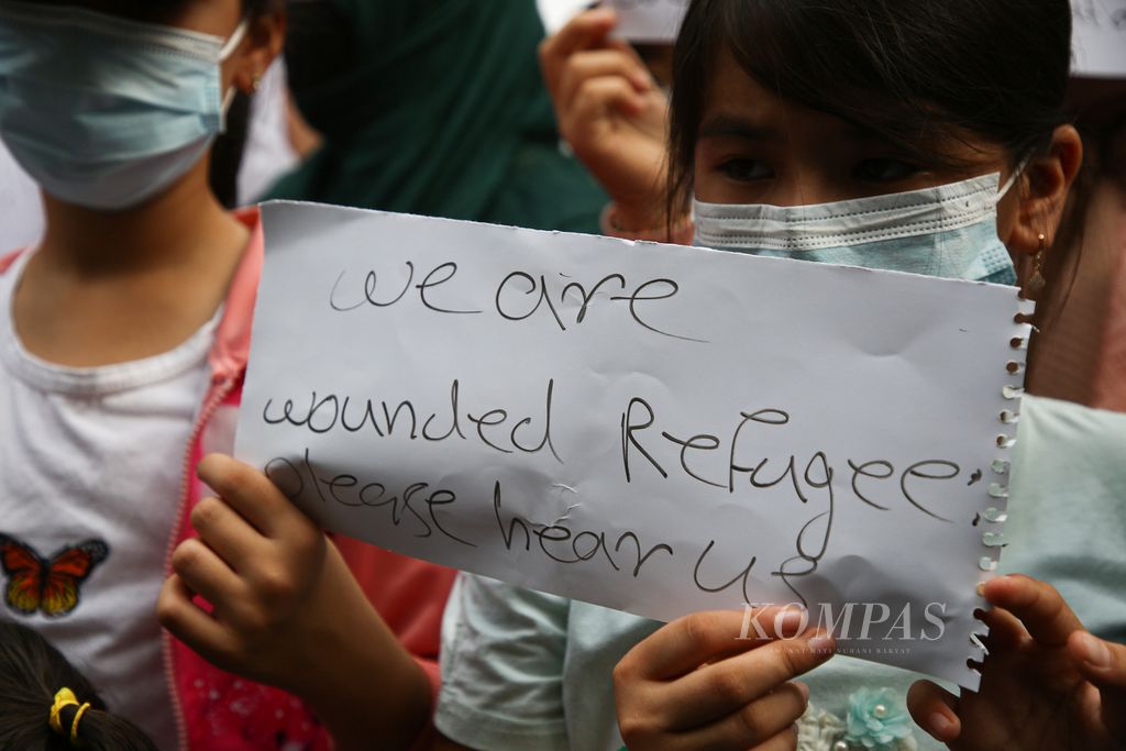 https://assetd.kompas.id/pyLDbtvj30C34f1BV7ni-8ExqgA=/1024x683/filters:watermark(https://cdn-content.kompas.id/umum/kompas_main_logo.png,-16p,-13p,0)/https%3A%2F%2Fkompas.id%2Fwp-content%2Fuploads%2F2021%2F08%2Fa6b6250f-c603-4185-a9e6-b053719a9e7e_jpg.jpg