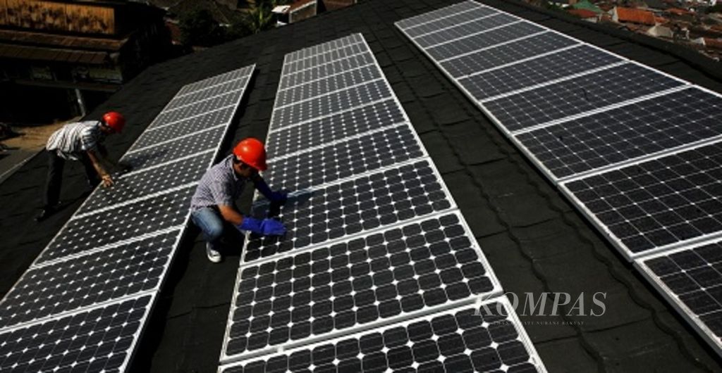 Pembangkit listrik tenaga surya.