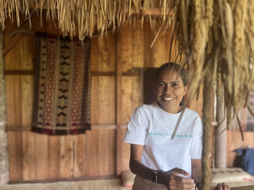 Maria Mone Soge (31) atau Shindy, petani muda dari Hewa, Flores Timur, Nusa Tenggara Timur.