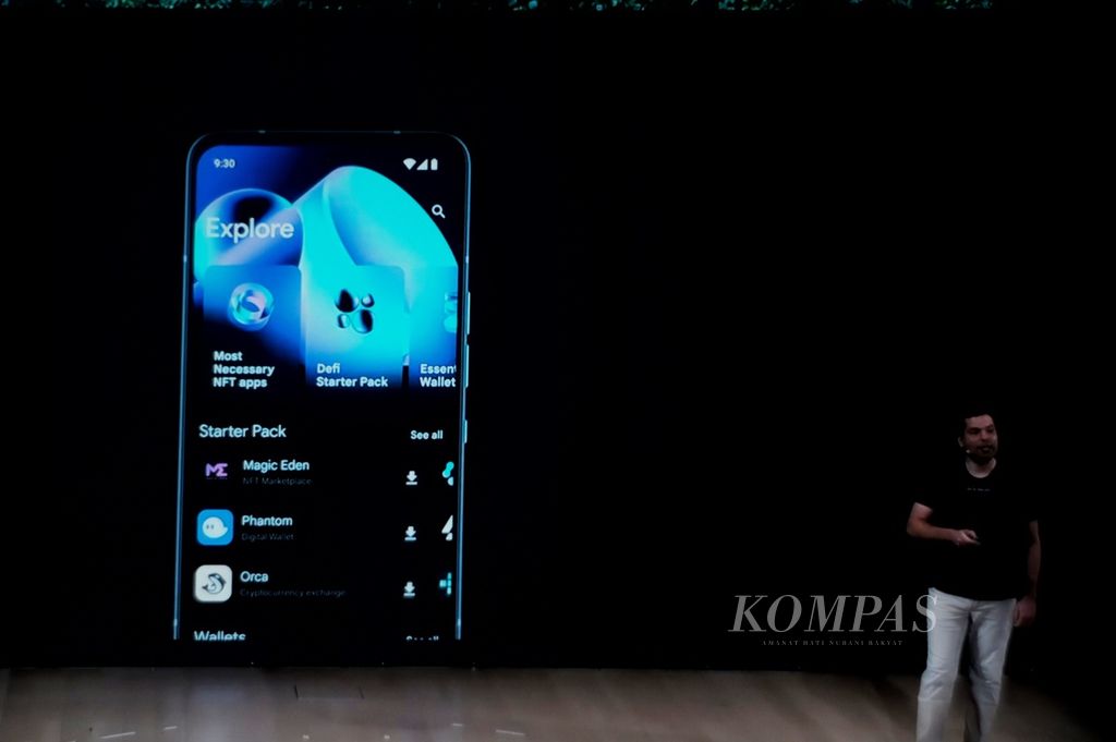Tangkapan layar konferensi daring ponsel "Saga" dari pengembang rantai blok (<i>blockchain</i>) Solana disiarkan secara daring di New York, Amerika Serikat, 23 Juni 2022. Solana merilis ponsel untuk menjembatani ekosistem laman 3.0 atau Web3 yang transparan dan terdesentralisasi. 