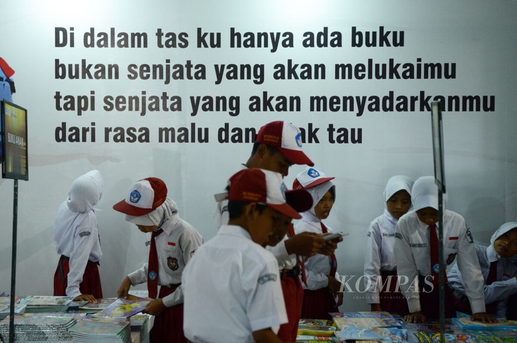 https://assetd.kompas.id/qwCMBFTWrOz-89o6nIZi5lIhME4=/1024x679/filters:watermark(https://cdn-content.kompas.id/umum/kompas_main_logo.png,-16p,-13p,0)/https%3A%2F%2Fkompas.id%2Fwp-content%2Fuploads%2F2019%2F11%2F20191104WEN5_1572844392.jpg