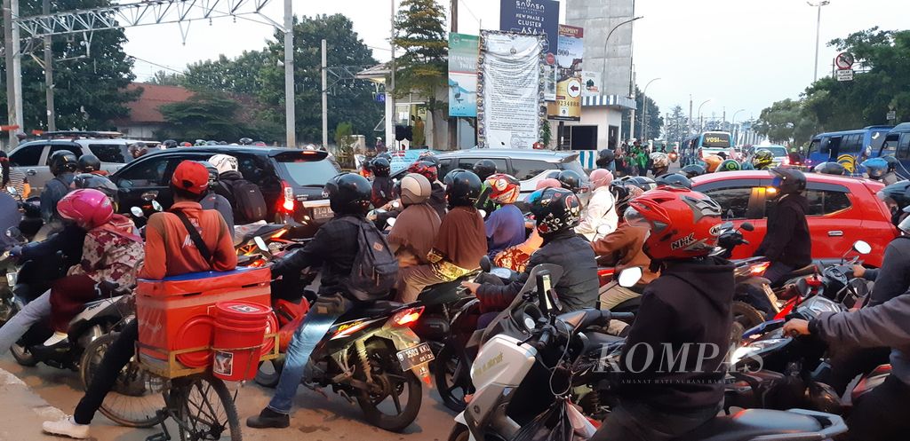 https://assetd.kompas.id/rWQL4misbLJCRBkwcooqggW9Jkc=/1024x497/filters:watermark(https://cdn-content.kompas.id/umum/kompas_main_logo.png,-16p,-13p,0)/https%3A%2F%2Fkompas.id%2Fwp-content%2Fuploads%2F2020%2F06%2F35b3172f-9a7c-4f7f-9dff-85e78afc2801_jpg.jpg