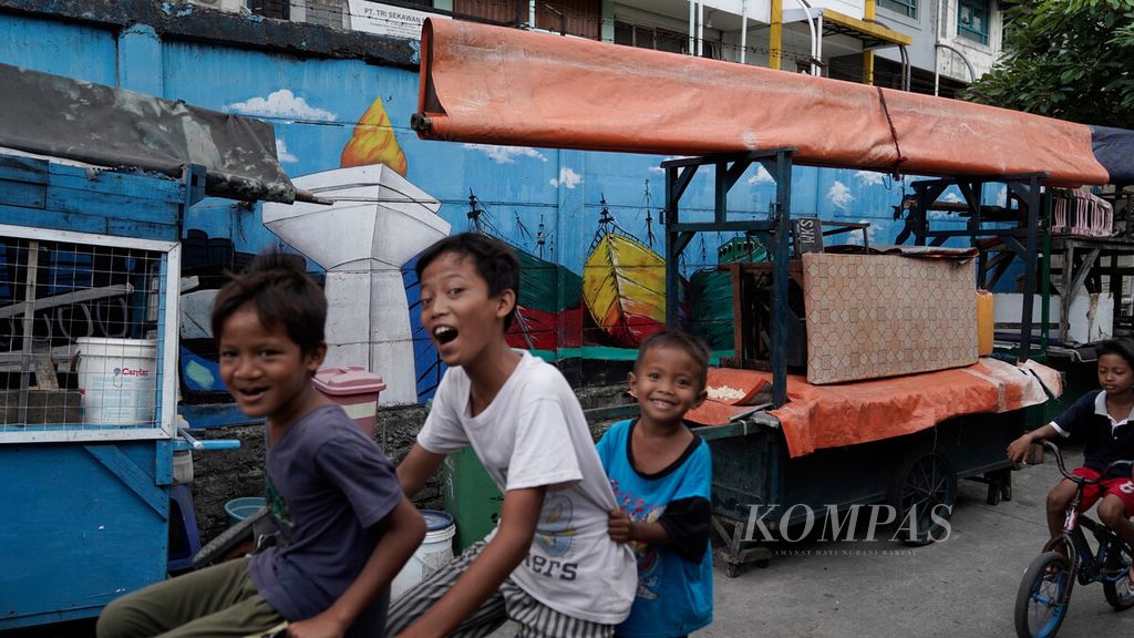 https://assetd.kompas.id/r_6fkbgAkYl43Gn9VJsvUsvPJTs=/1024x576/filters:watermark(https://cdn-content.kompas.id/umum/kompas_main_logo.png,-16p,-13p,0)/https%3A%2F%2Fkompas.id%2Fwp-content%2Fuploads%2F2020%2F10%2F8dad6eda-8cb7-45c2-902e-d9d60a8ec024_jpg.jpg