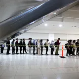 Mengapa Banyak Pekerja Hotel Dirumahkan pada 2025?
