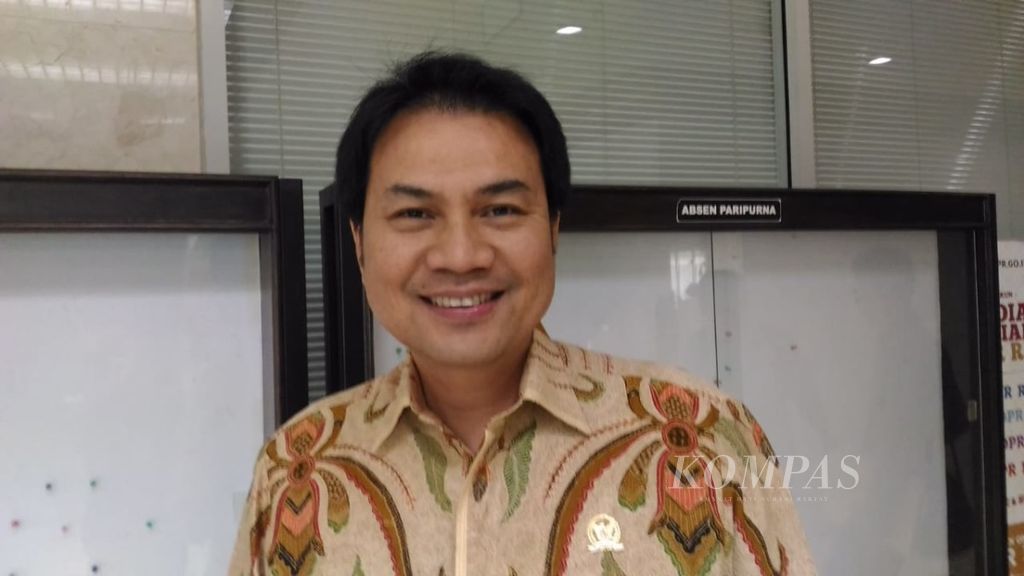 https://assetd.kompas.id/rn5ggfgsd7aCEVBMup6s3FUIR5g=/1024x576/filters:watermark(https://cdn-content.kompas.id/umum/kompas_main_logo.png,-16p,-13p,0)/https%3A%2F%2Fkompas.id%2Fwp-content%2Fuploads%2F2018%2F07%2FWhatsApp-Image-2018-07-11-at-22.58.05.jpeg