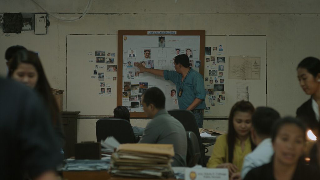 https://assetd.kompas.id/rnGUYZlRFpctz0j583mDuDAVcWc=/1024x576/https%3A%2F%2Fkompas.id%2Fwp-content%2Fuploads%2F2021%2F09%2FOn-The-Job-Episode-2-9-Joey-Marquez_1631955299.jpg