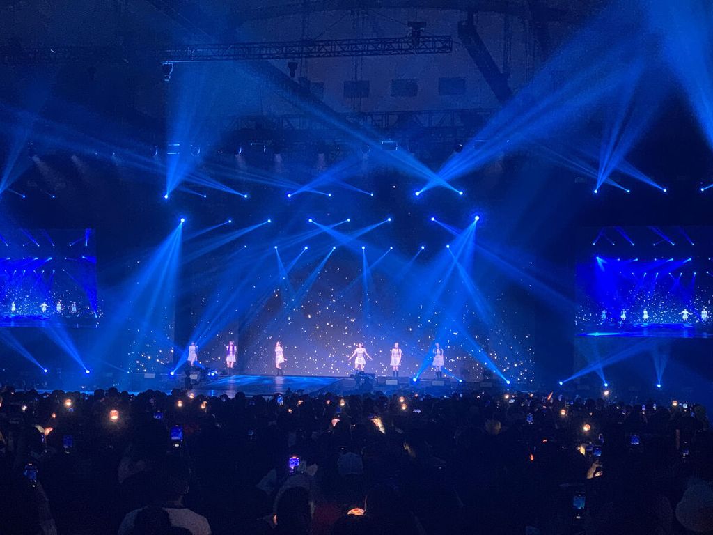 Konser girls band asal Korea Selatan, Red Velvet, di ICE BSD City, Kabupaten Tangerang, Banten, Sabtu (20/5/2023) siang.