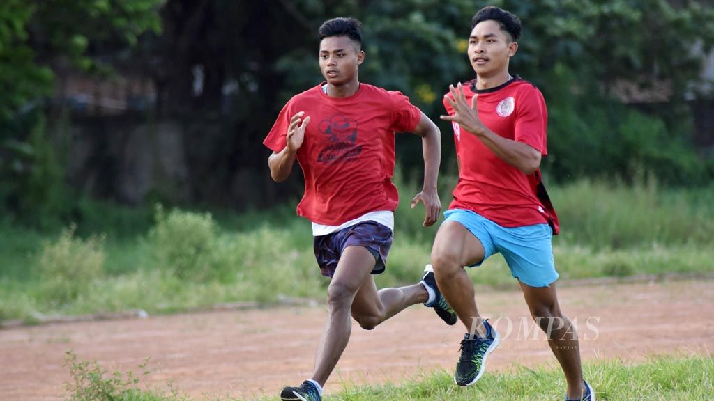 https://assetd.kompas.id/s5TxyXyo8Y7aCFBMyMYbjSgdeJc=/1024x576/filters:watermark(https://cdn-content.kompas.id/umum/kompas_main_logo.png,-16p,-13p,0)/https%3A%2F%2Fkompas.id%2Fwp-content%2Fuploads%2F2019%2F06%2F20190612_ENGLISH-SERIAL-ZOHRI-ZOHRI-BARU_C_web_1560343556.jpg