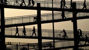 Richest 10 Percent Contribute to Two-Thirds of Global Warming