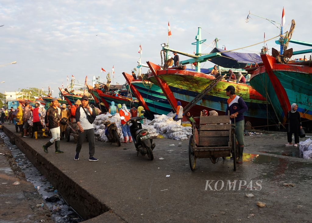 https://assetd.kompas.id/uZOAvmu42ehsbNP3TYNs81xPAlU=/1024x733/filters:watermark(https://cdn-content.kompas.id/umum/kompas_main_logo.png,-16p,-13p,0)/https%3A%2F%2Fkompas.id%2Fwp-content%2Fuploads%2F2021%2F08%2F0c53fe83-cf97-45f2-8615-eb8d0701397e_jpg.jpg