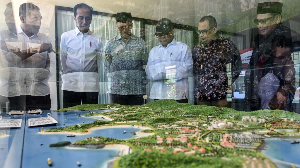 https://assetd.kompas.id/uz4Vgv7hUSFXX-YPzygRz-G9Hkk=/1024x576/filters:watermark(https://cdn-content.kompas.id/umum/kompas_main_logo.png,-16p,-13p,0)/https%3A%2F%2Fkompas.id%2Fwp-content%2Fuploads%2F2019%2F05%2F20190517_MANDALIKA_D_web_1558080447.jpg