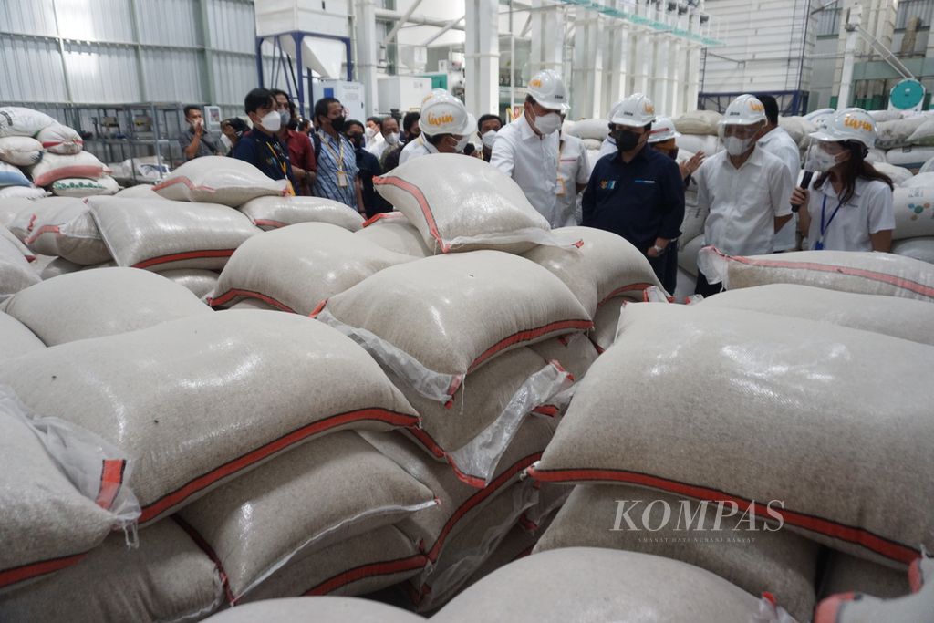 https://assetd.kompas.id/v4XRiP6JFHgbwJpJ7HAk4DVIX8M=/1024x683/filters:watermark(https://cdn-content.kompas.id/umum/kompas_main_logo.png,-16p,-13p,0)/https%3A%2F%2Fkompas.id%2Fwp-content%2Fuploads%2F2021%2F05%2Fda6bc4d5-80f5-4095-8fa1-c86eab927ffc_jpg.jpg