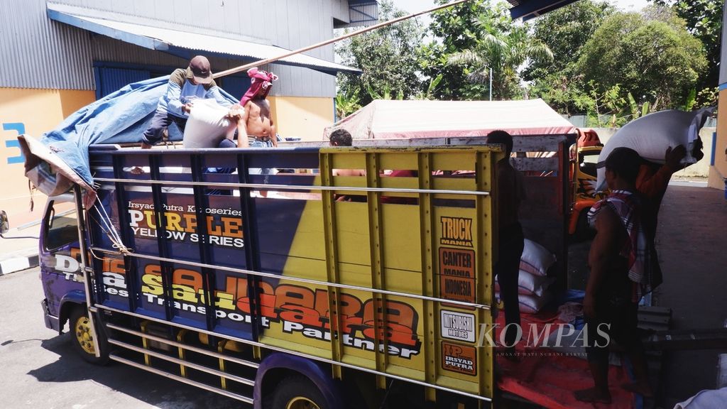https://assetd.kompas.id/vChH7svAhtK4WCB9oVTWeEoTU9k=/1024x576/filters:watermark(https://cdn-content.kompas.id/umum/kompas_main_logo.png,-16p,-13p,0)/https%3A%2F%2Fkompas.id%2Fwp-content%2Fuploads%2F2021%2F03%2F0fb405a5-9e85-4ab1-af64-ae0ea693e163_jpg.jpg