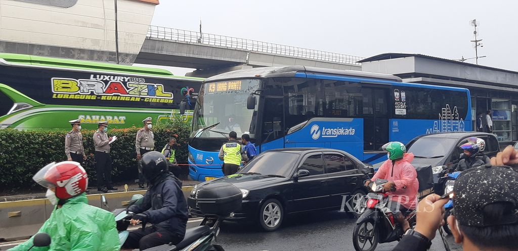 https://assetd.kompas.id/vXYOKK--zMsejFAcvf5V9-TGcus=/1024x497/filters:watermark(https://cdn-content.kompas.id/umum/kompas_main_logo.png,-16p,-13p,0)/https%3A%2F%2Fkompas.id%2Fwp-content%2Fuploads%2F2021%2F10%2F3e855d9b-1685-4703-9862-dd4c7baa3c95_jpg.jpg