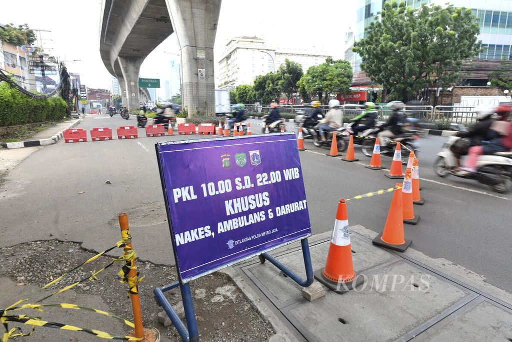 https://assetd.kompas.id/vd7u_unzXs4SJEv_WUGuOUx8w3M=/1024x683/filters:watermark(https://cdn-content.kompas.id/umum/kompas_main_logo.png,-16p,-13p,0)/https%3A%2F%2Fkompas.id%2Fwp-content%2Fuploads%2F2021%2F08%2F0cfeb38e-277b-4f4b-92ae-abe0c56e6b8f_jpg.jpg