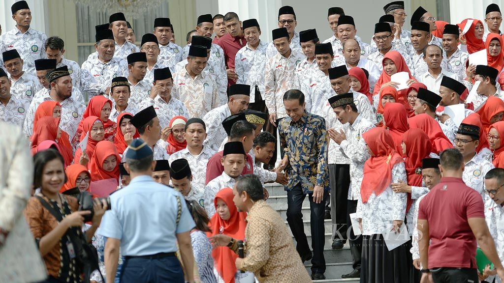 https://assetd.kompas.id/w-_ifjcb0t5f9wid-19RfZNbQps=/1024x576/filters:watermark(https://cdn-content.kompas.id/umum/kompas_main_logo.png,-16p,-13p,0)/https%3A%2F%2Fkompas.id%2Fwp-content%2Fuploads%2F2019%2F01%2F20190111_PGSI-KETEMU-PRESIDEN_B_web_1547199002.jpg