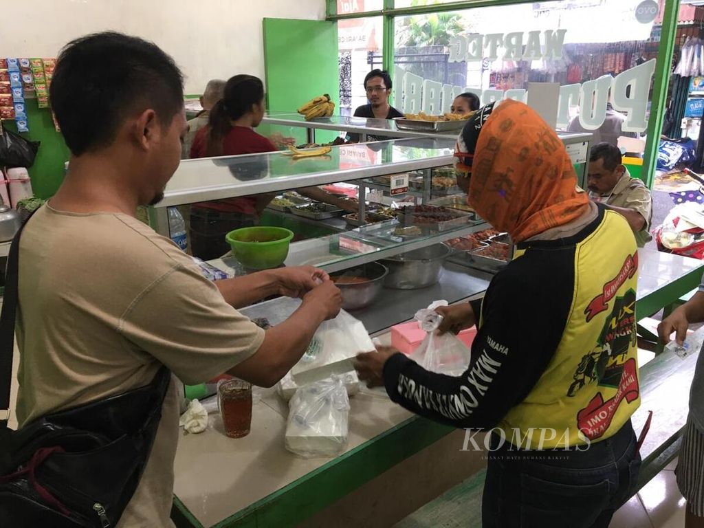 https://assetd.kompas.id/w1rQgeM0pzQyFtI1oSIOV5llgCs=/1024x768/filters:watermark(https://cdn-content.kompas.id/umum/kompas_main_logo.png,-16p,-13p,0)/https%3A%2F%2Fkompas.id%2Fwp-content%2Fuploads%2F2020%2F03%2Ffc280097-549e-4bf3-a4be-8ab3b7bd65ff_jpg.jpg