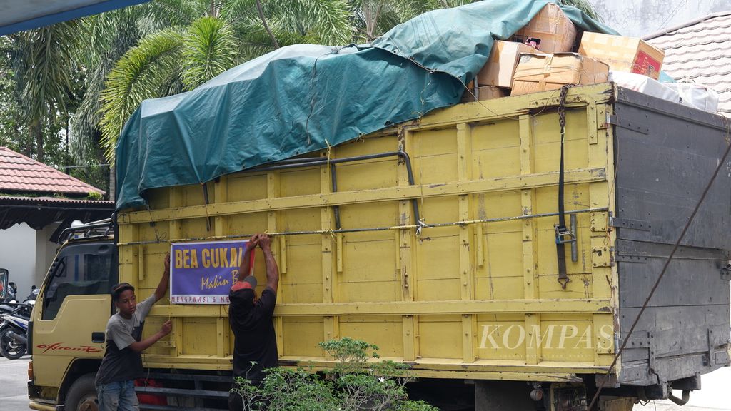 https://assetd.kompas.id/xCgVcXN7WxZAL2OeyekFSWprvfg=/1024x576/filters:watermark(https://cdn-content.kompas.id/umum/kompas_main_logo.png,-16p,-13p,0)/https%3A%2F%2Fkompas.id%2Fwp-content%2Fuploads%2F2020%2F05%2Ff210ef77-db97-46a8-90c6-a3da14c4570b_jpg.jpg