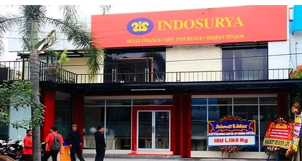 Gedung Indosurya Cipta merupakan salah satu aset Koperasi Simpan Pinjam Indosurya Cipta. KSP ini menjadi salah satu koperasi yang dijatuhkan sanksi homologasi PKPU. 