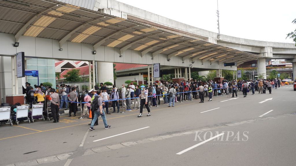 https://assetd.kompas.id/xT0lxozUJwqfT5p3Ra-CxXvnGZE=/1024x576/filters:watermark(https://cdn-content.kompas.id/umum/kompas_main_logo.png,-16p,-13p,0)/https%3A%2F%2Fkompas.id%2Fwp-content%2Fuploads%2F2020%2F12%2Fb0e9ed24-2e49-484b-a297-37cfc2681f54_JPG.jpg