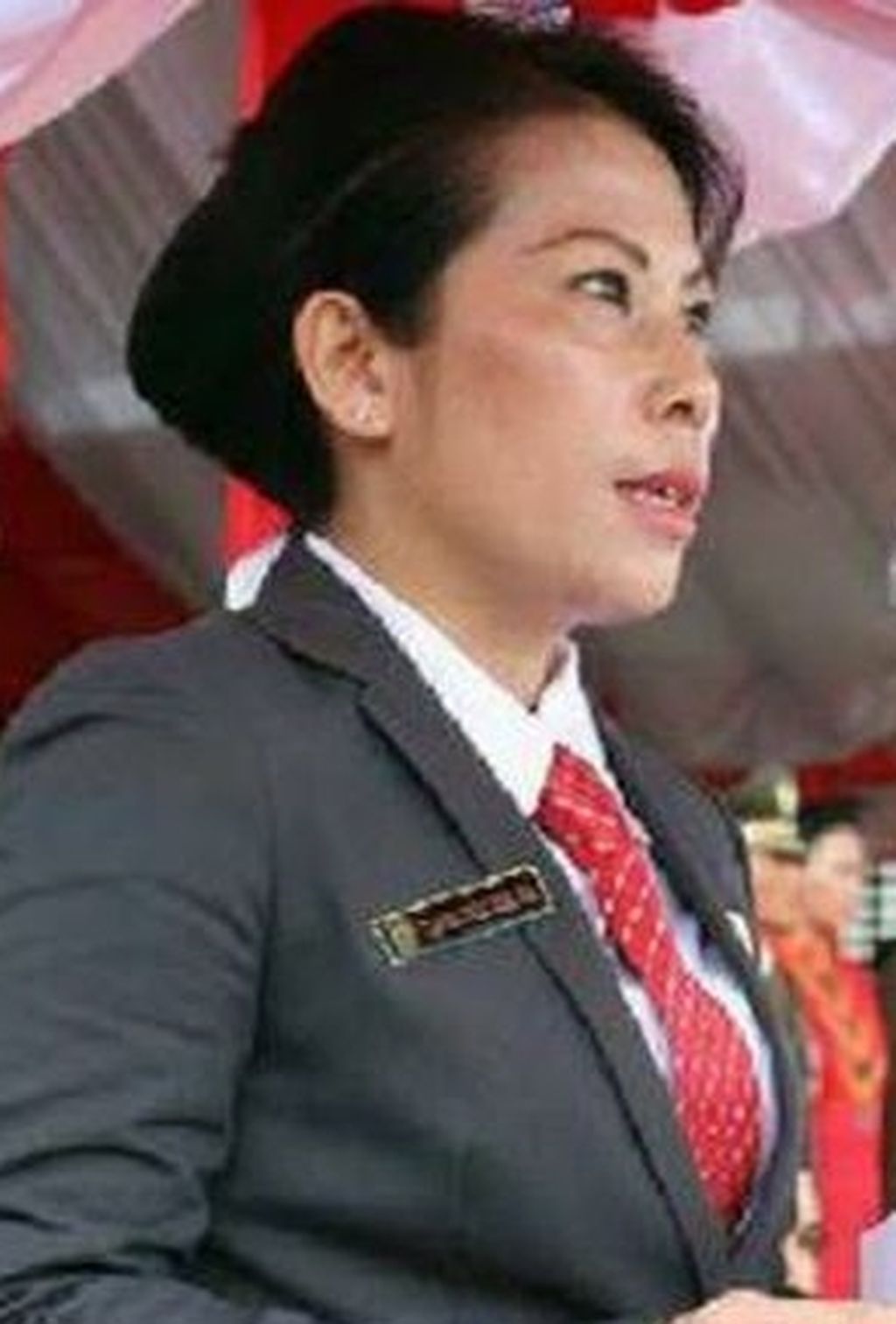 https://assetd.kompas.id/xUcO5MHEcCAXBx1oAPztbnTImpQ=/1024x1512/https%3A%2F%2Fkompaspedia.kompas.id%2Fwp-content%2Fuploads%2F2022%2F04%2FWALIKOTA-SINGKAWANG4.jpeg
