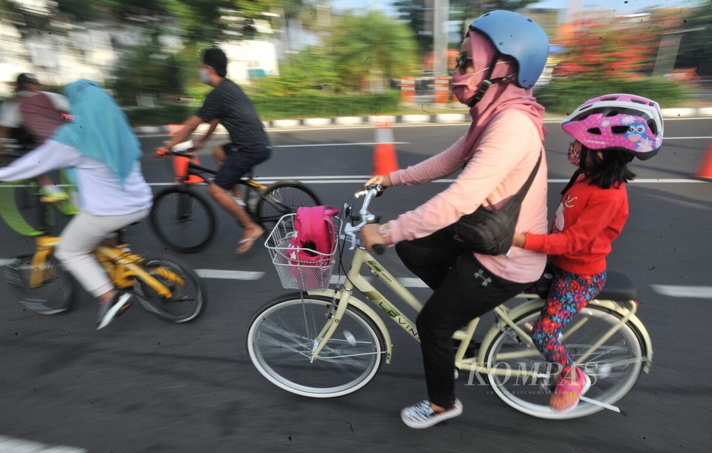 https://assetd.kompas.id/xXX0evocWIr8WNYc85dFSBJcjC0=/1024x652/filters:watermark(https://cdn-content.kompas.id/umum/kompas_main_logo.png,-16p,-13p,0)/https%3A%2F%2Fkompas.id%2Fwp-content%2Fuploads%2F2020%2F06%2F478afe83-121f-4d05-a325-984e8c8164bf_jpg.jpg