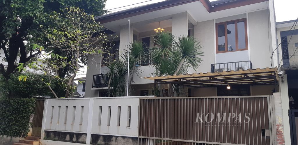 Rumah dinas Kepala Divisi Profesi dan Pengamanan Polri Inspektur Jenderal Ferdy Sambo di Komplek Polri Duren Tiga, Jakarta Selatan, Rabu (13/7/2022).