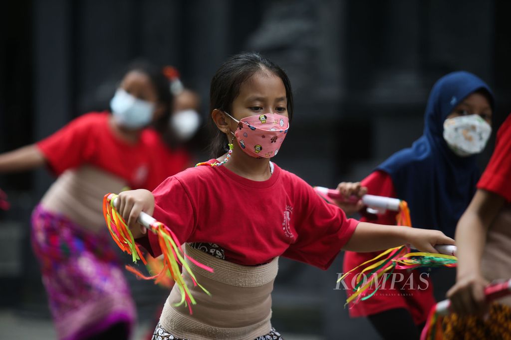https://assetd.kompas.id/xgUxfkTH-cLza4w2JDG5oRWIh0c=/1024x683/filters:watermark(https://cdn-content.kompas.id/umum/kompas_main_logo.png,-16p,-13p,0)/https%3A%2F%2Fkompas.id%2Fwp-content%2Fuploads%2F2021%2F09%2Fe07697e8-d3c8-4e65-a274-aab47c385ac9_jpg.jpg