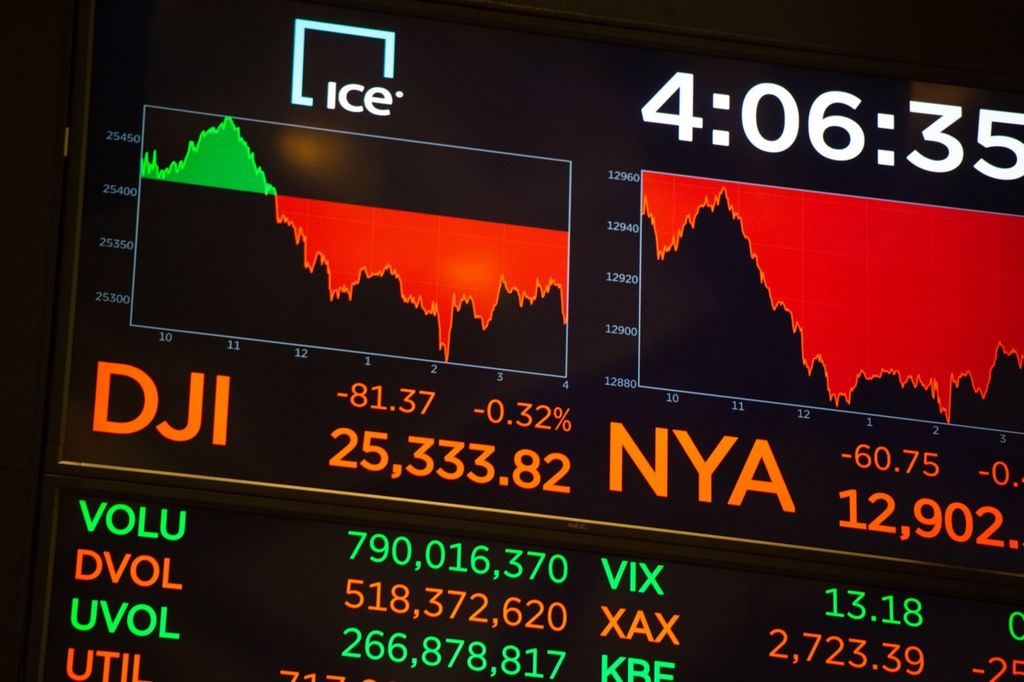 https://assetd.kompas.id/xmVHVhojpLasKWdpRV4whl_Fu5k=/1024x682/https%3A%2F%2Fkompas.id%2Fwp-content%2Fuploads%2F2018%2F08%2FUS-ECONOMY-STOCKS-MARKETS_68657874.jpg