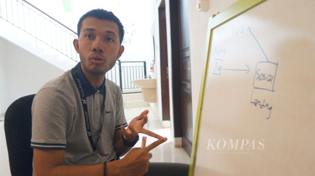 https://assetd.kompas.id/y3giYALT695RiVP-eDlDJnzt7O4=/1024x573/filters:watermark(https://cdn-content.kompas.id/umum/kompas_main_logo.png,-16p,-13p,0)/https%3A%2F%2Fkompas.id%2Fwp-content%2Fuploads%2F2018%2F09%2F20180817JAL02.jpg