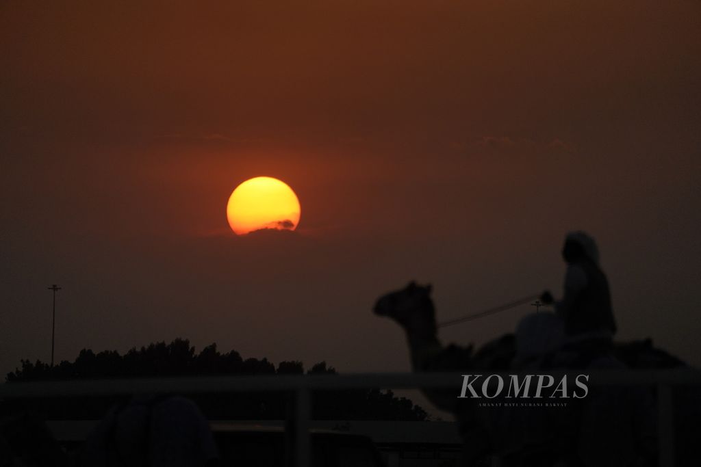Matahari terbenam