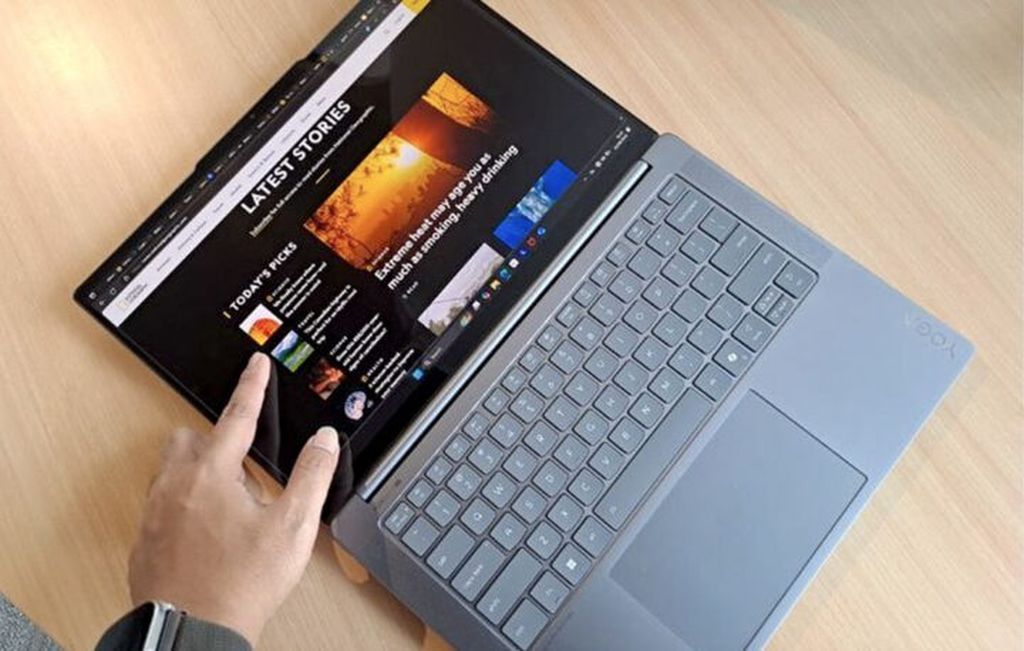 Yoga Pro 7i Aura Edition