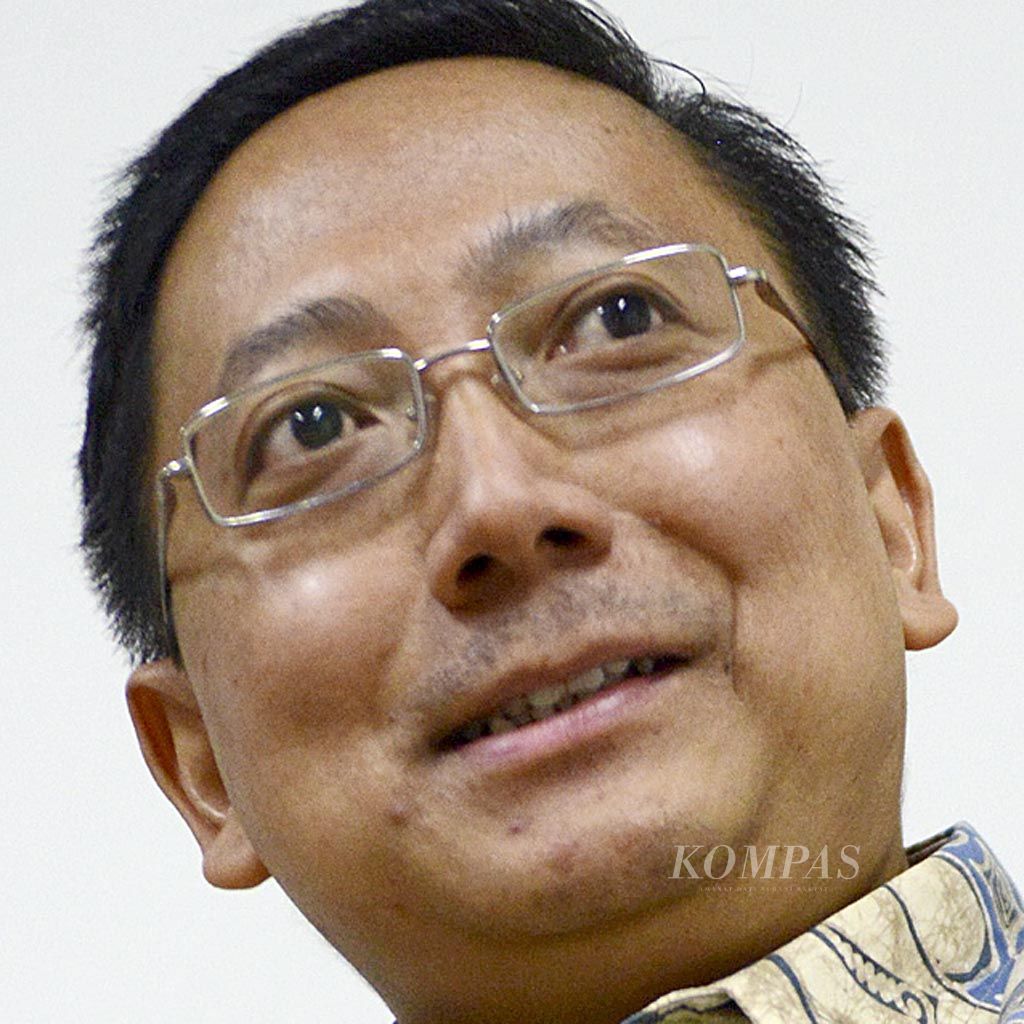 https://assetd.kompas.id/yE1wMMXw2GXf4hwCr0zsP2_Fjz8=/1024x1024/filters:watermark(https://cdn-content.kompas.id/umum/kompas_main_logo.png,-16p,-13p,0)/https%3A%2F%2Fkompas.id%2Fwp-content%2Fuploads%2F2018%2F04%2Fkompas_tark_18181404_52_1.jpeg