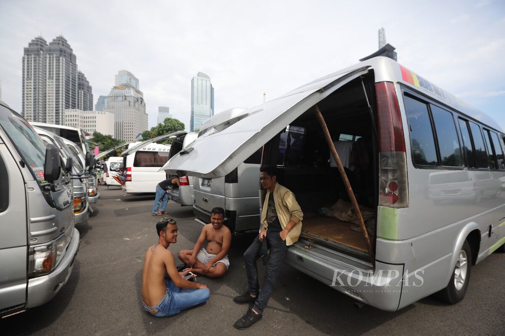 https://assetd.kompas.id/yQI_paY2NS40ti4F1eyMTaFD7BM=/1024x683/filters:watermark(https://cdn-content.kompas.id/umum/kompas_main_logo.png,-16p,-13p,0)/https%3A%2F%2Fkompas.id%2Fwp-content%2Fuploads%2F2020%2F05%2F145eec7e-9583-4ed8-838f-651105d0a019_jpg.jpg
