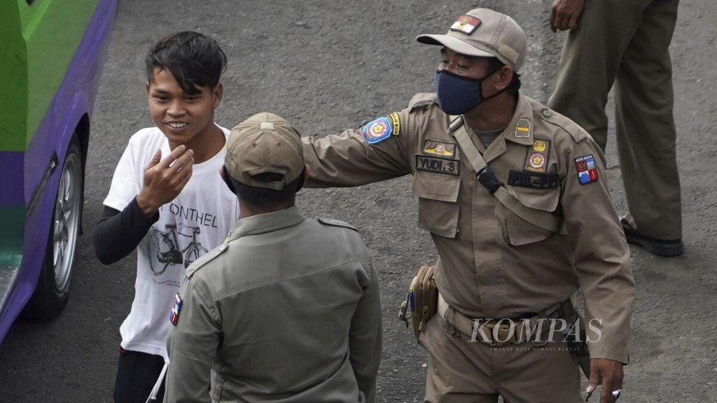 https://assetd.kompas.id/yzuN7zZr0Xy_vopKfYInujW2bYg=/1024x576/filters:watermark(https://cdn-content.kompas.id/umum/kompas_main_logo.png,-16p,-13p,0)/https%3A%2F%2Fkompas.id%2Fwp-content%2Fuploads%2F2020%2F09%2F20200901RON13_1598969073.jpg