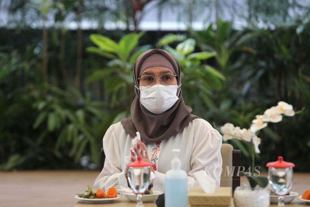Wakil Ketua KPK Lili Pintauli Siregar hadir dalam acara Temu Media dengan Pimpinan dan Struktural KPK di Gedung KPK, Jakarta, Selasa (10/5/2022). 