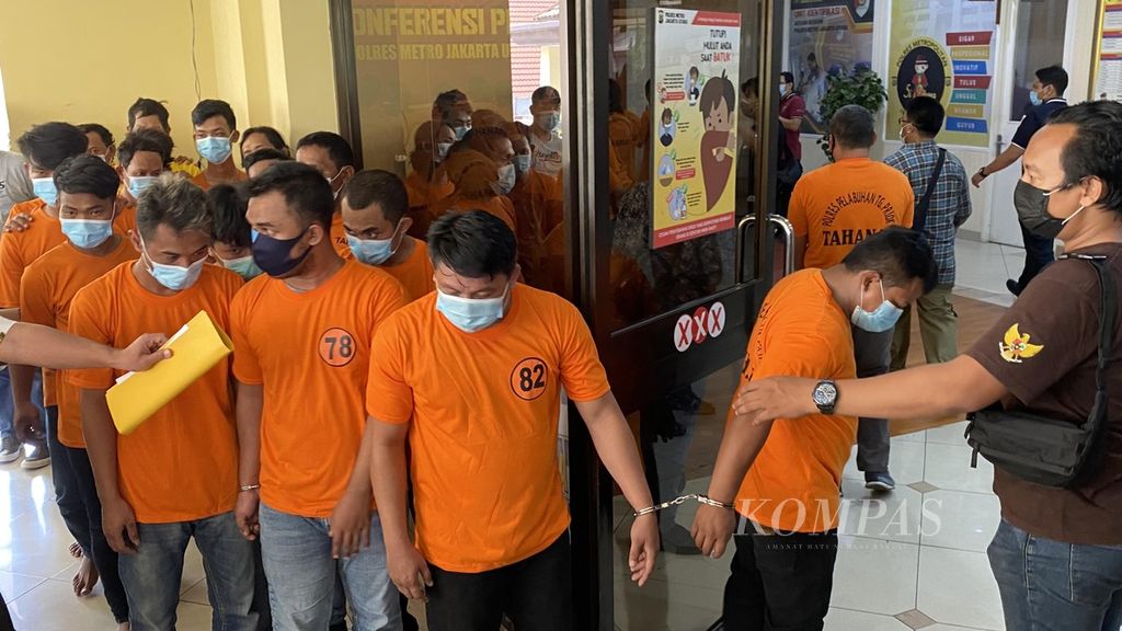 https://assetd.kompas.id/ziztp5nHX29-sCRIXwffXi_lxmA=/1024x576/filters:watermark(https://cdn-content.kompas.id/umum/kompas_main_logo.png,-16p,-13p,0)/https%3A%2F%2Fkompas.id%2Fwp-content%2Fuploads%2F2021%2F06%2F0d454d5a-b90e-45c1-8d4d-fa1b56f13d6b_jpg.jpg