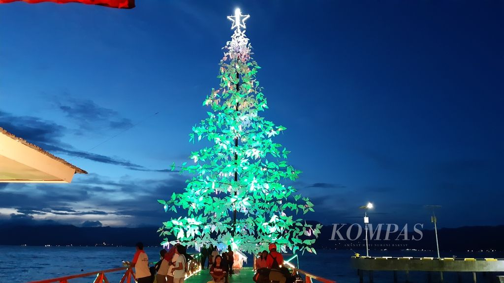 https://assetd.kompas.id/zlSVcWQjlD5Qq_KR1KmVI6WXYao=/1024x576/filters:watermark(https://cdn-content.kompas.id/umum/kompas_main_logo.png,-16p,-13p,0)/https%3A%2F%2Fkompas.id%2Fwp-content%2Fuploads%2F2019%2F12%2F7eabe945-5e6b-4d9e-9b22-e433a7f1f2ac_jpg.jpg